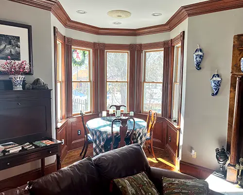 Bed & Breakfast over Airbnb In Augusta